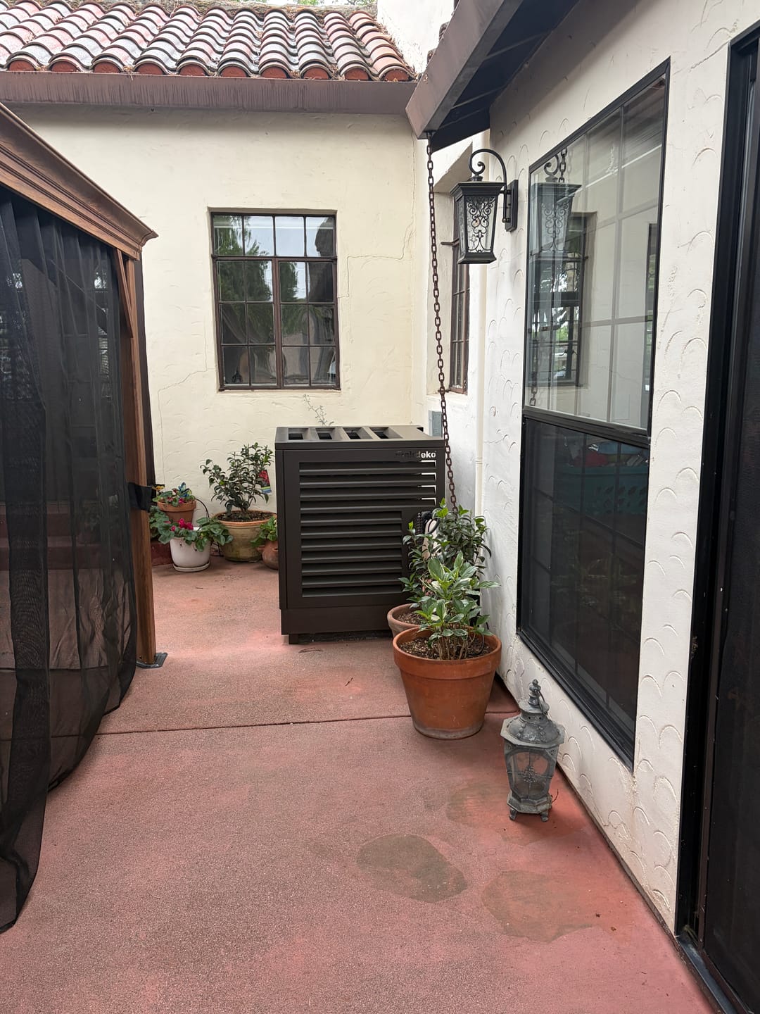 Customer photo review of Central AC Cover - Bronze