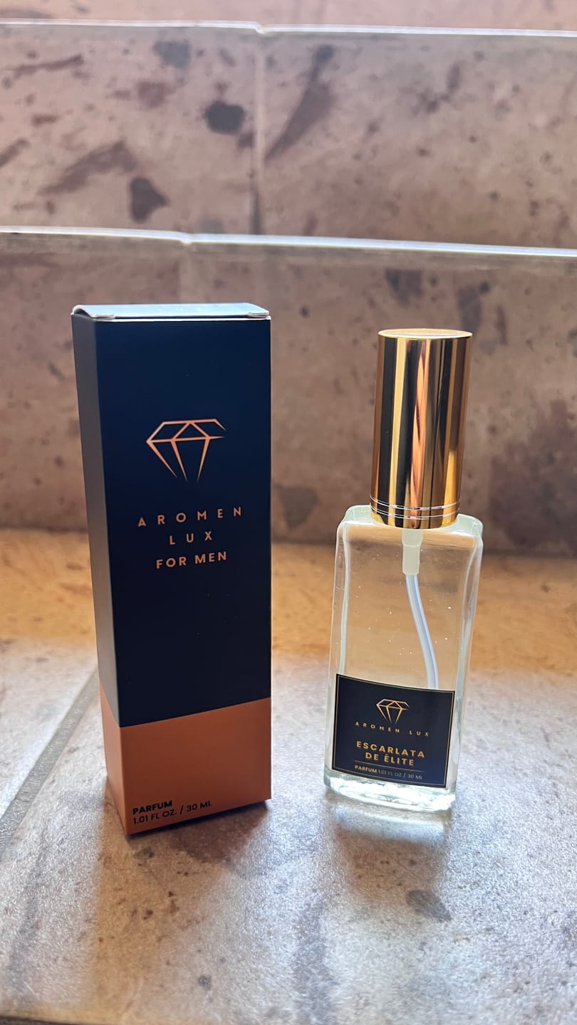 Customer photo review of Escarlata de Élite (Inspirado en Baccarat Rouge 540)