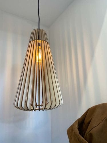 Customer photo review of Andromède teinté Chêne | Suspension