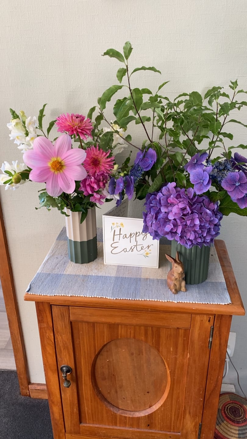 Customer photo review of Mini Frankie Vase