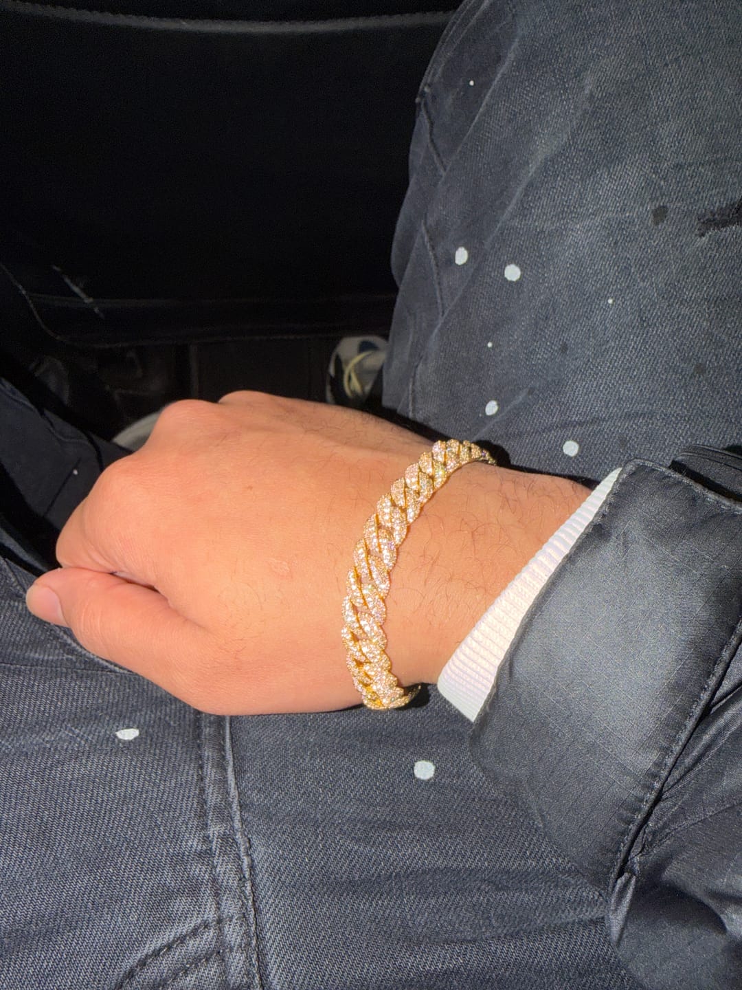 Customer photo review of 8mm Moissanite Cuban Link Bracelet - 18k Gold - D Colour - VVS1