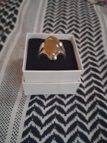 Customer photo review of Rafidah Glow Yemeni Aqeeq Sterling Silver Ring