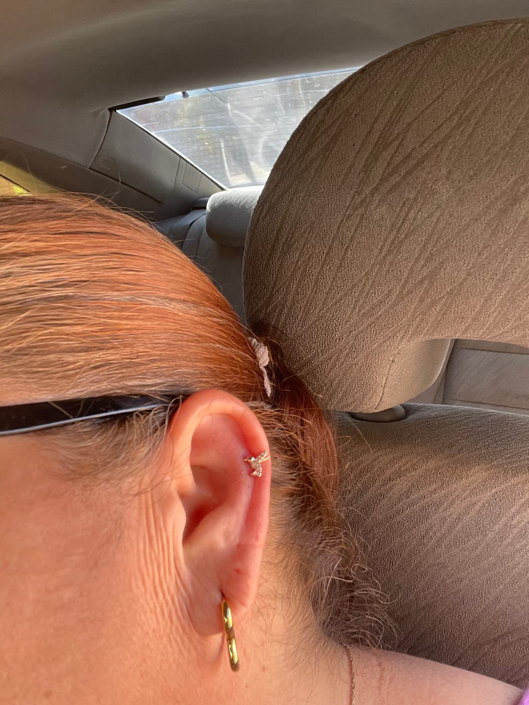 Customer photo review of Piercing Colibrí