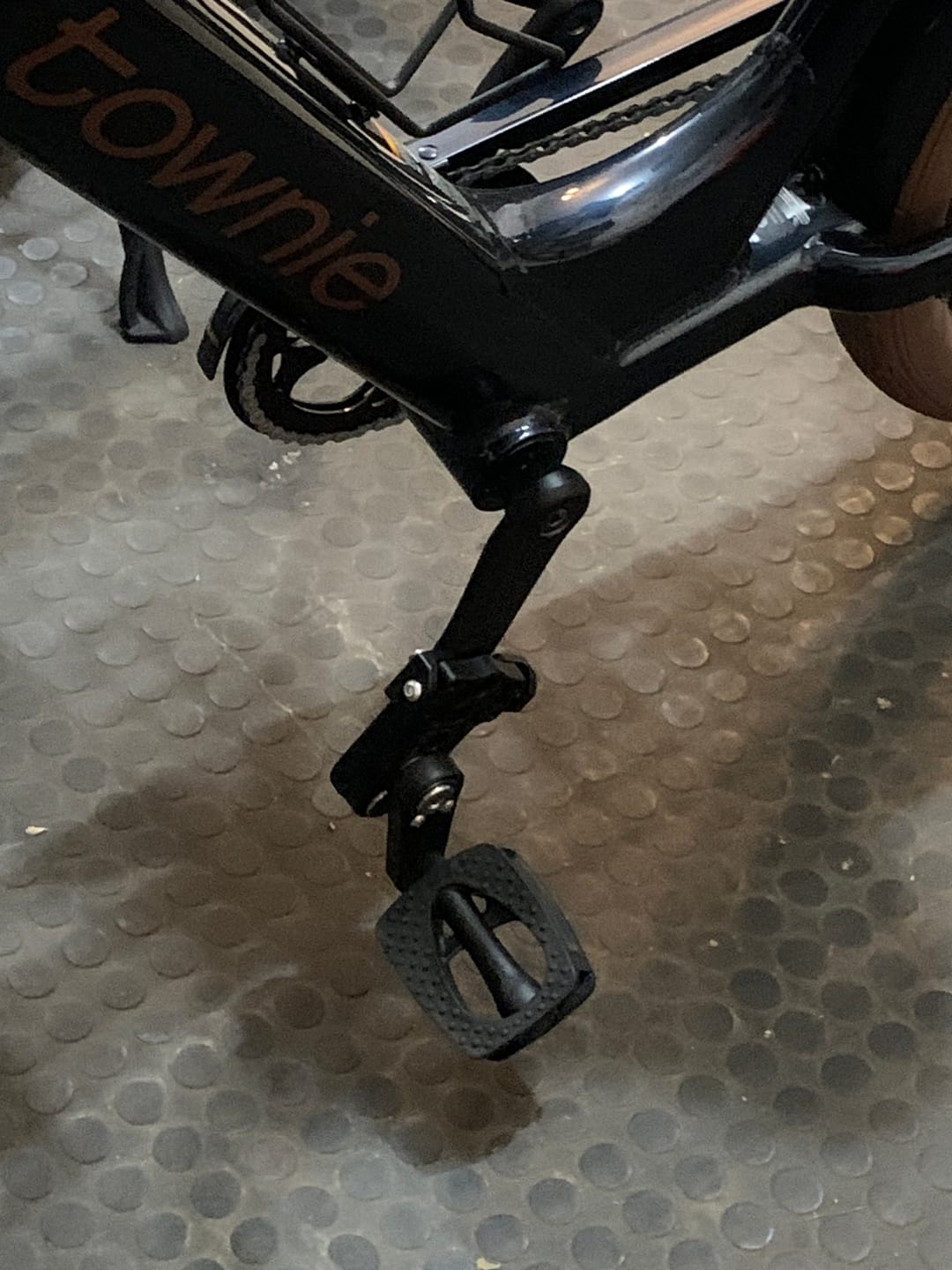Customer photo review of Easy Knees Pedal Swing and Crank Shortener Kit (One Side)