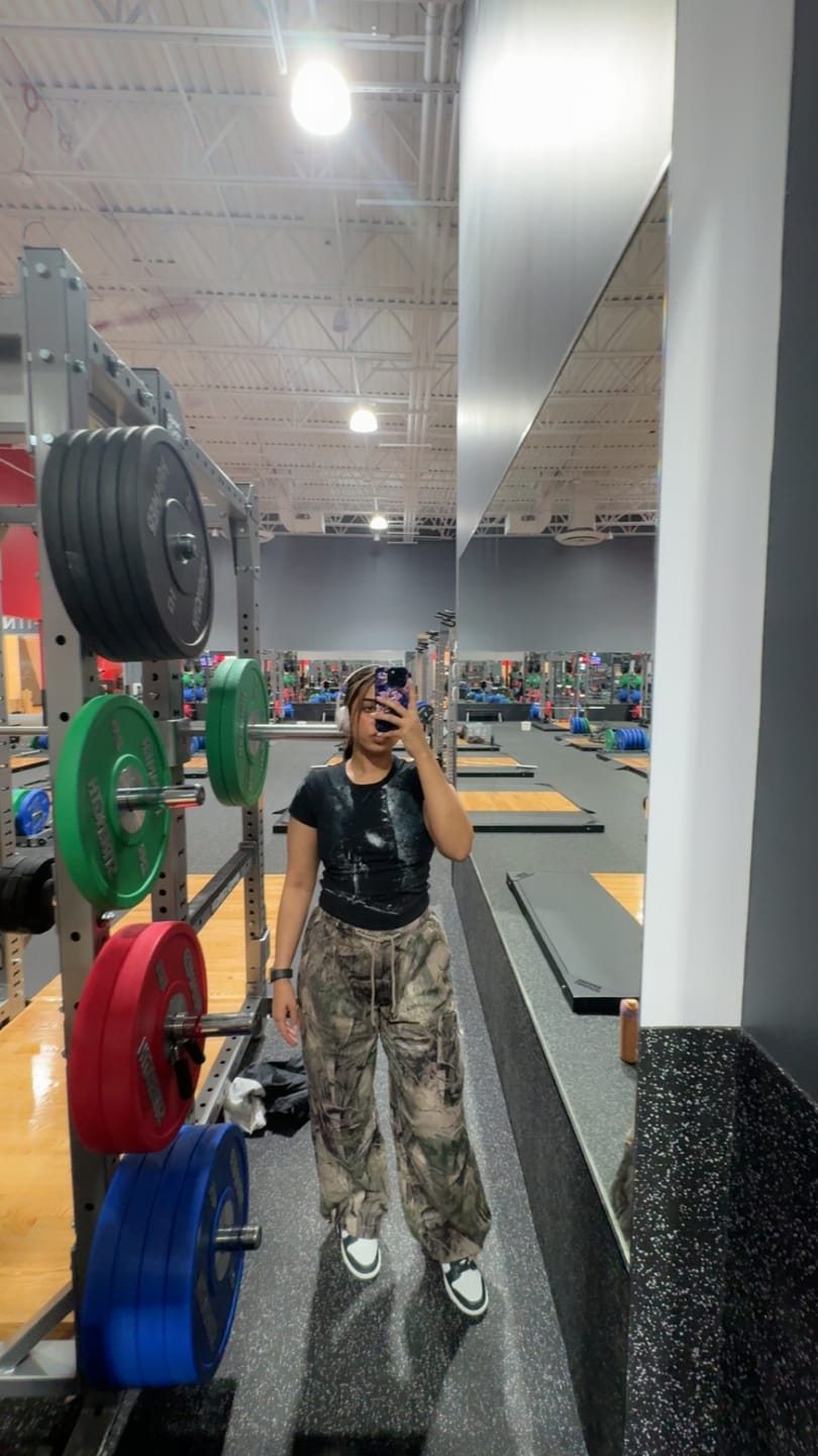 Customer photo review of W251 Hunting Season Cargo Joggers