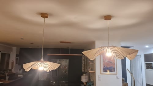 Customer photo review of Rose teinté Chêne | Suspension