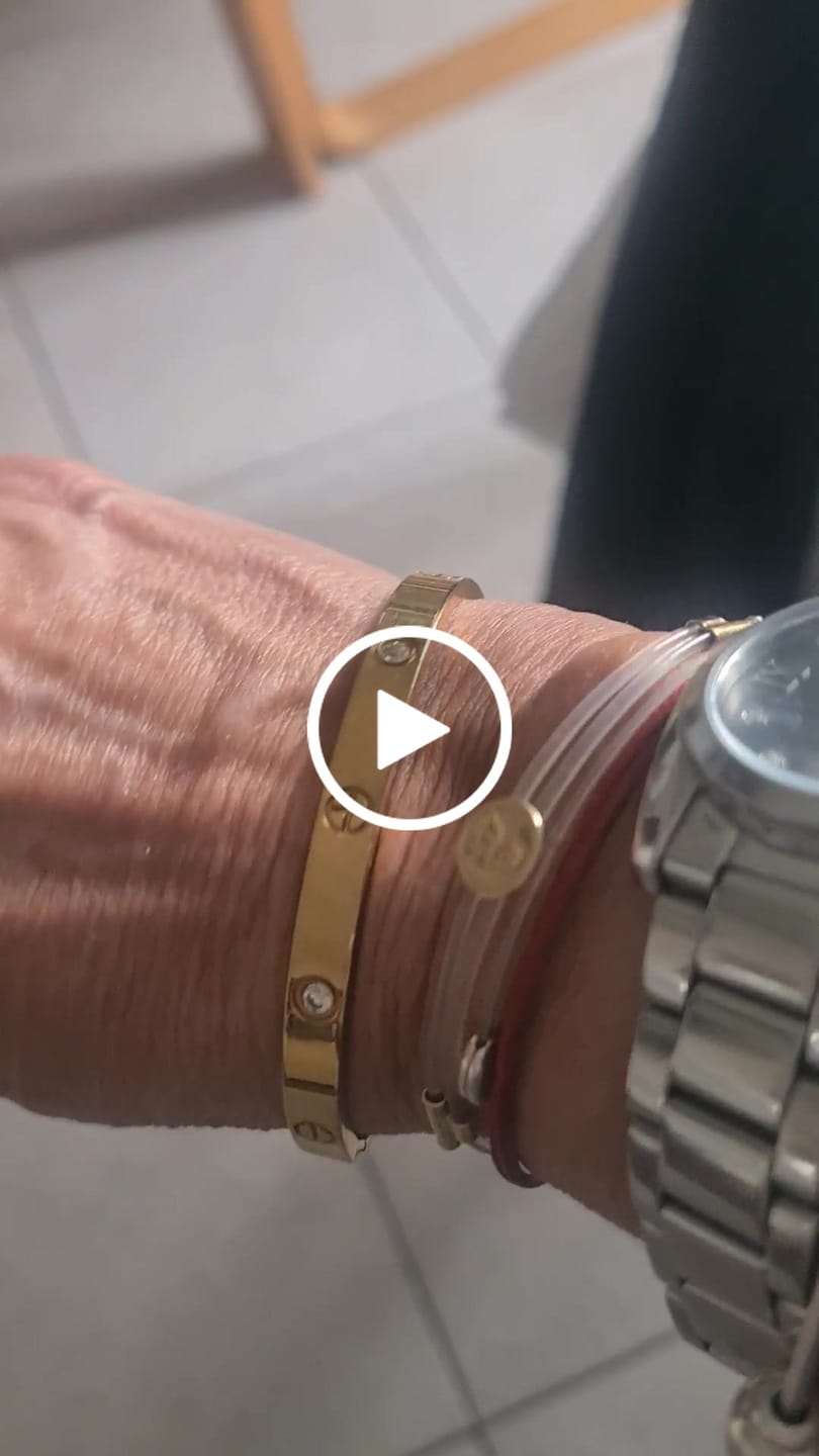 Customer video review of Bracciale Rigido con Zirconi – Oro Giallo, Oro Rosa o Oro Bianco