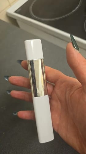 Customer photo review of LumiTone™ — Base que se Adapta a tu Piel