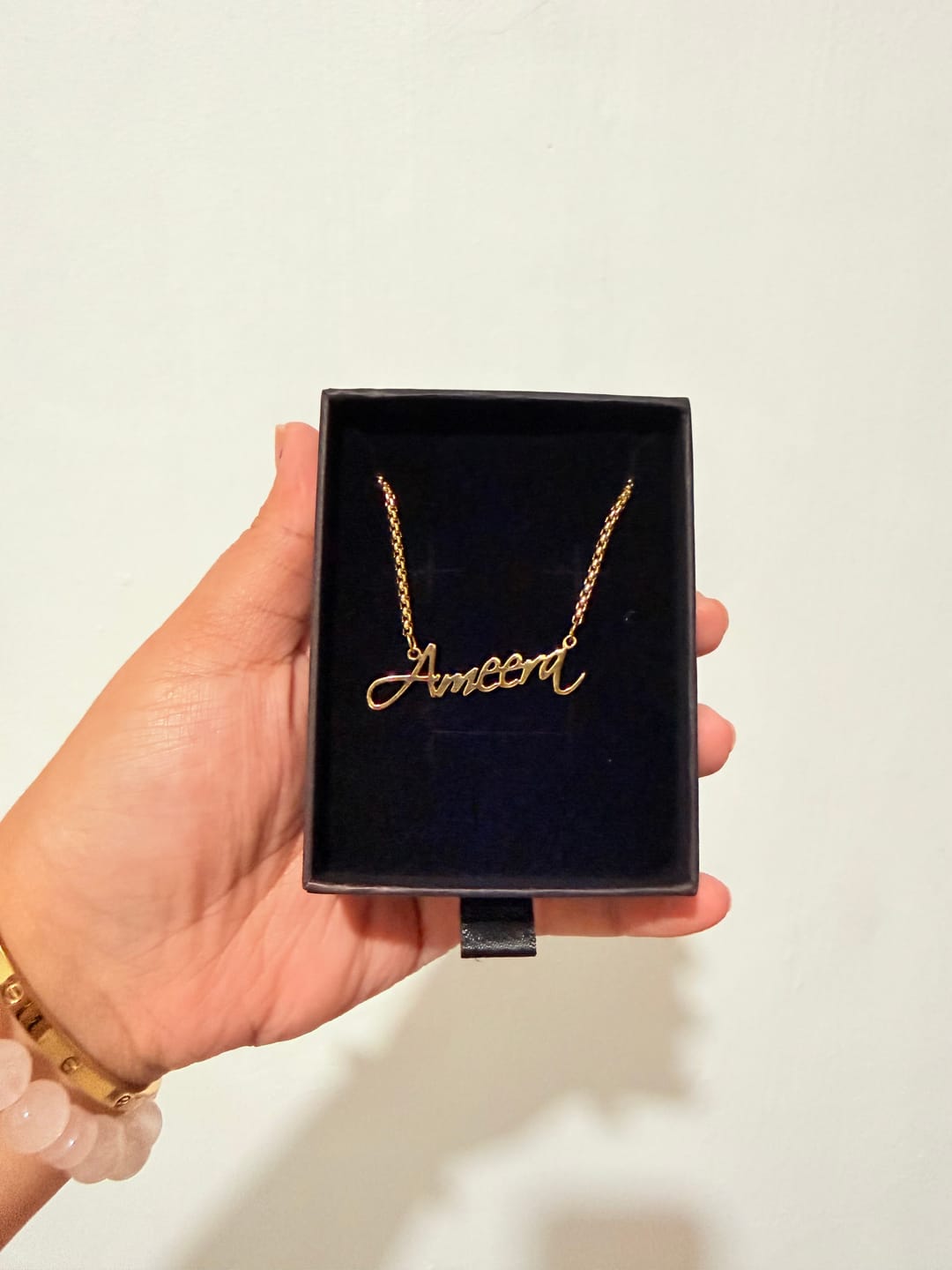 Customer photo review of Script-MT Name Necklace