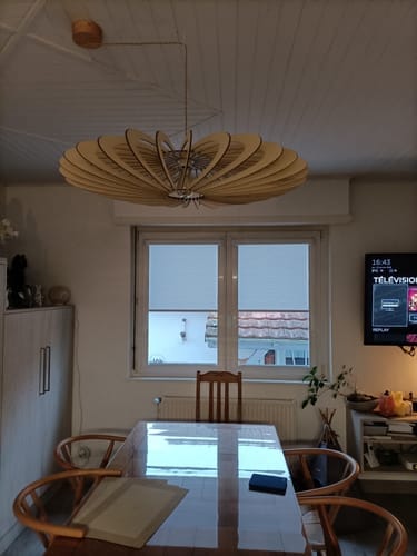 Avis photo d'un client sur NEO teinté Chêne | Suspension