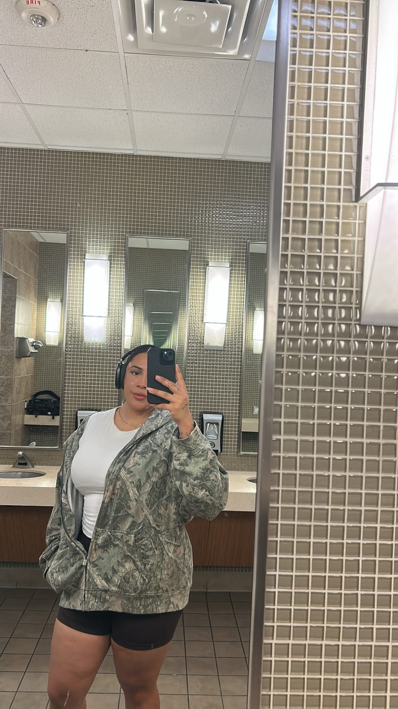 Customer photo review of 5062 - Heritage Zip-Up Hoodies