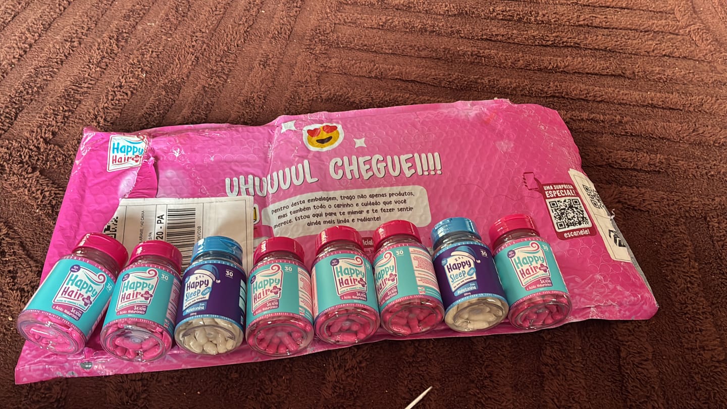 Customer photo review of Happy Hair 3 Potes + 1 Melatonina Grátis