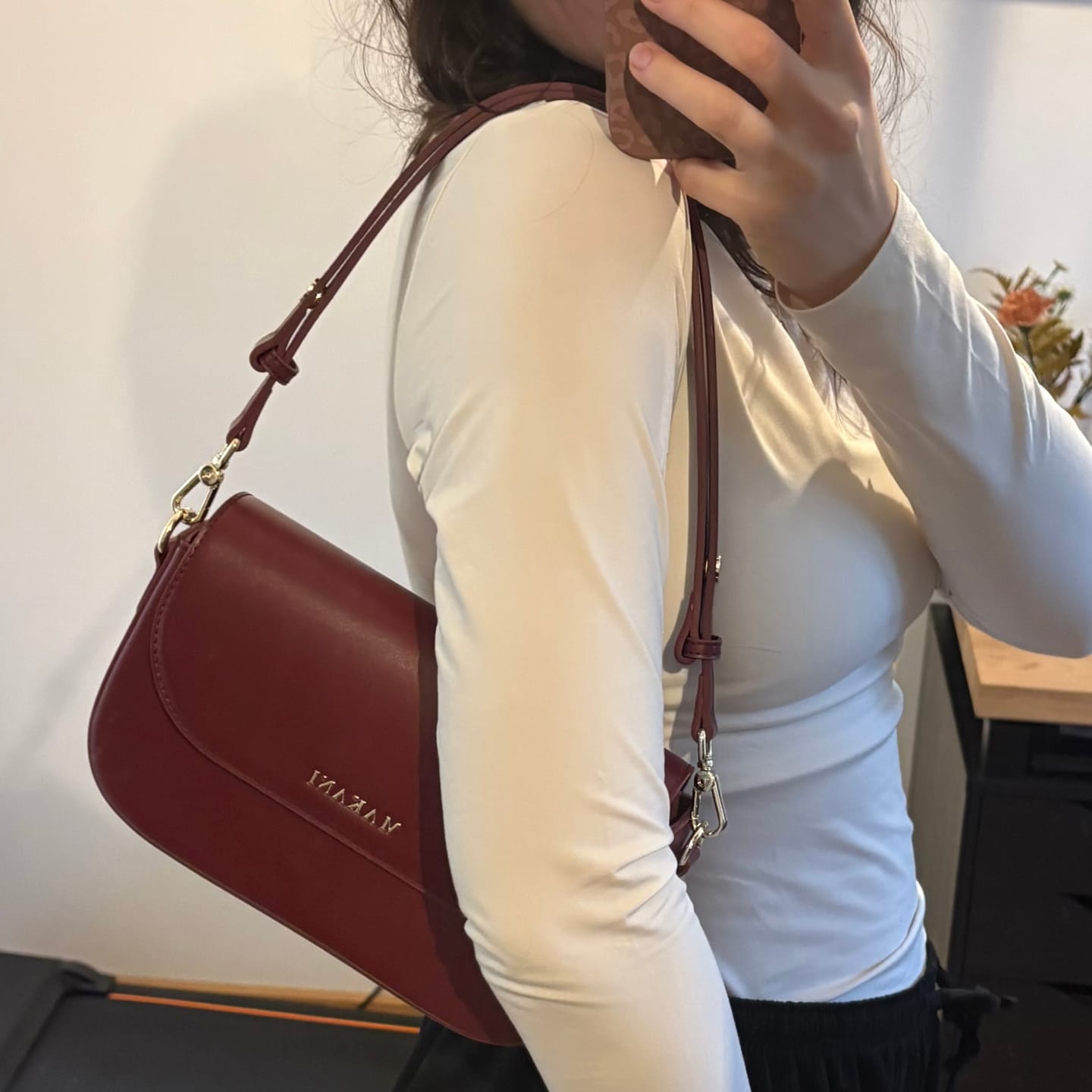 Customer photo review of CHLOIE - BURGUNDY