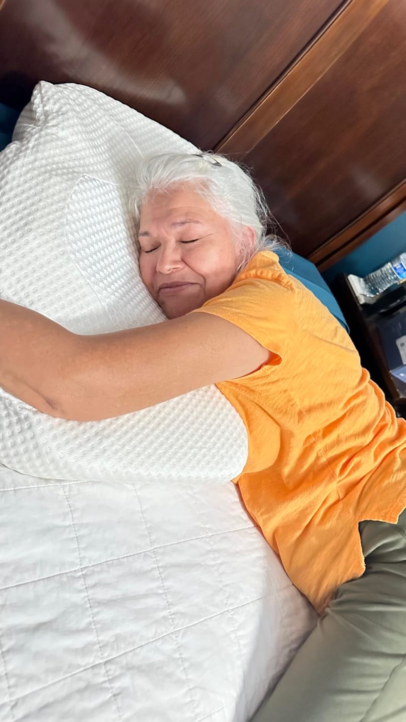 Customer photo review of SomaiaSleep™ Almohada Cervical + Funda Almohada Regalo Gratis