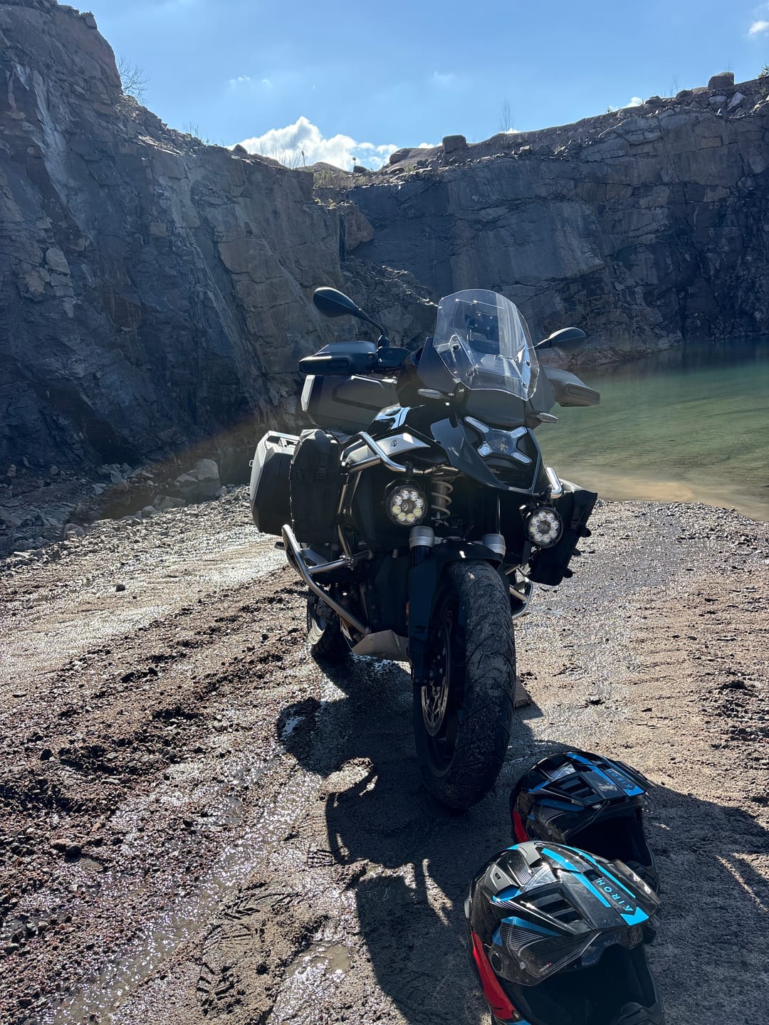 Customer photo review of Motorcycle Lights – The World’s Smartest Motorcycle Auxiliary Lighting System