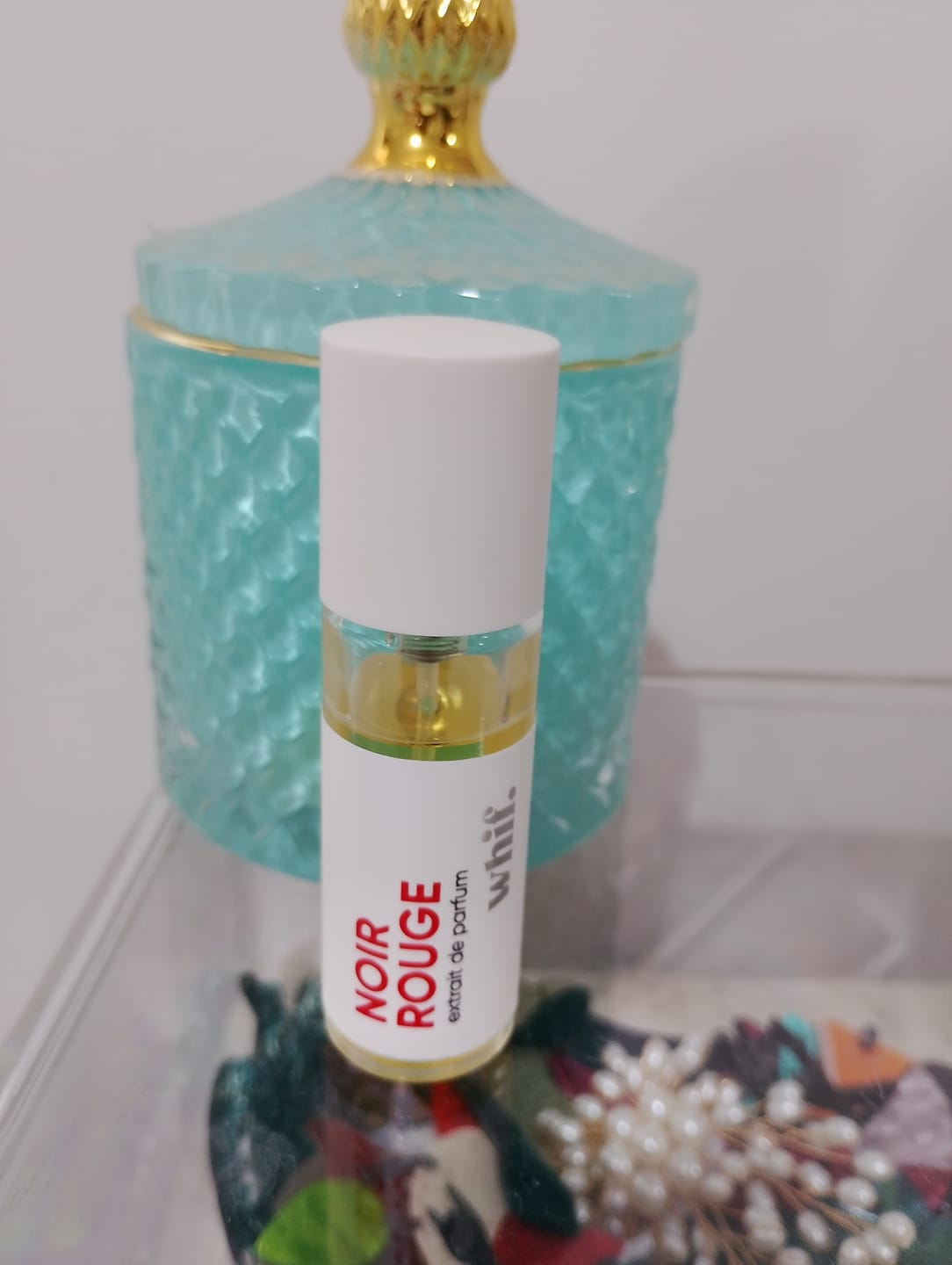 Customer photo review of Noir Rouge