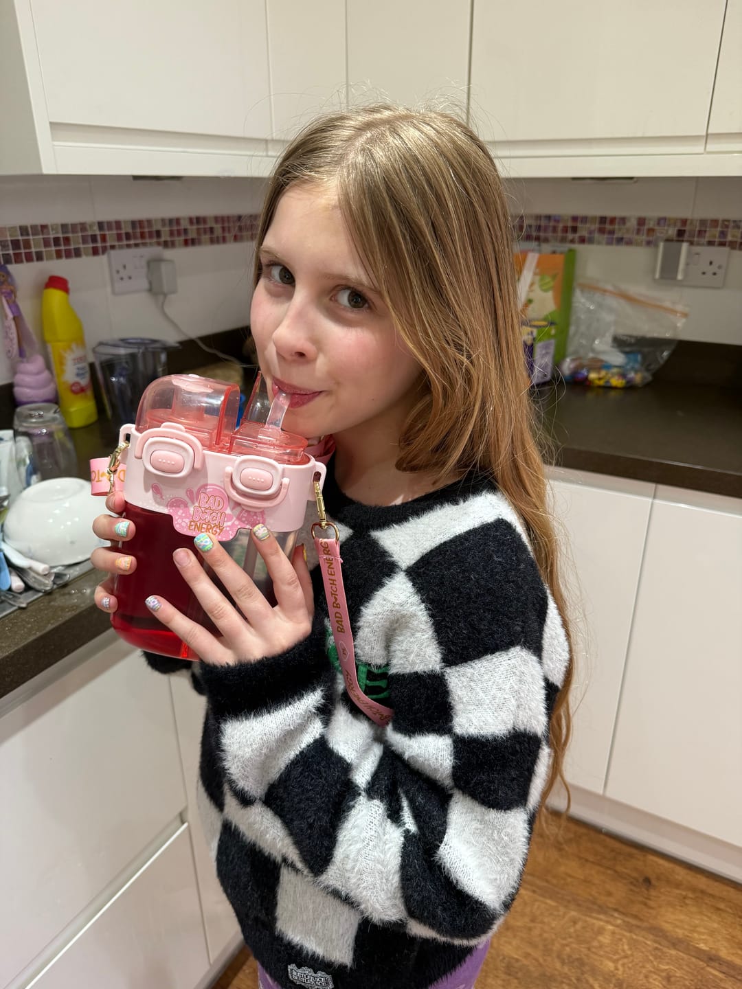 Customer photo review of P. Louise Right Next To You Duo Bad Bitch Water Bottle - 780ml