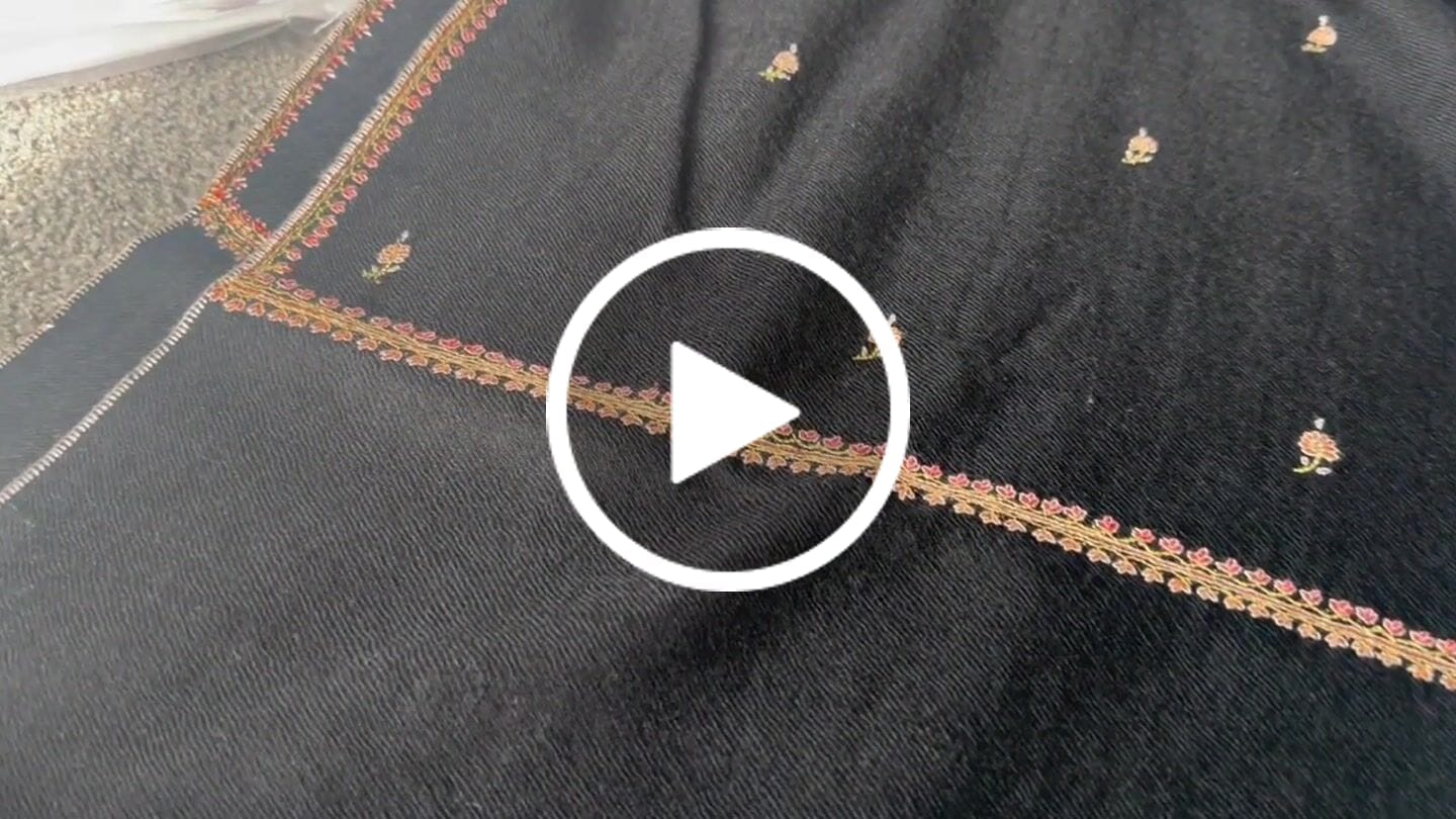 Customer video review of Handwoven Black Cashmere Scarf with Buteh Motifs