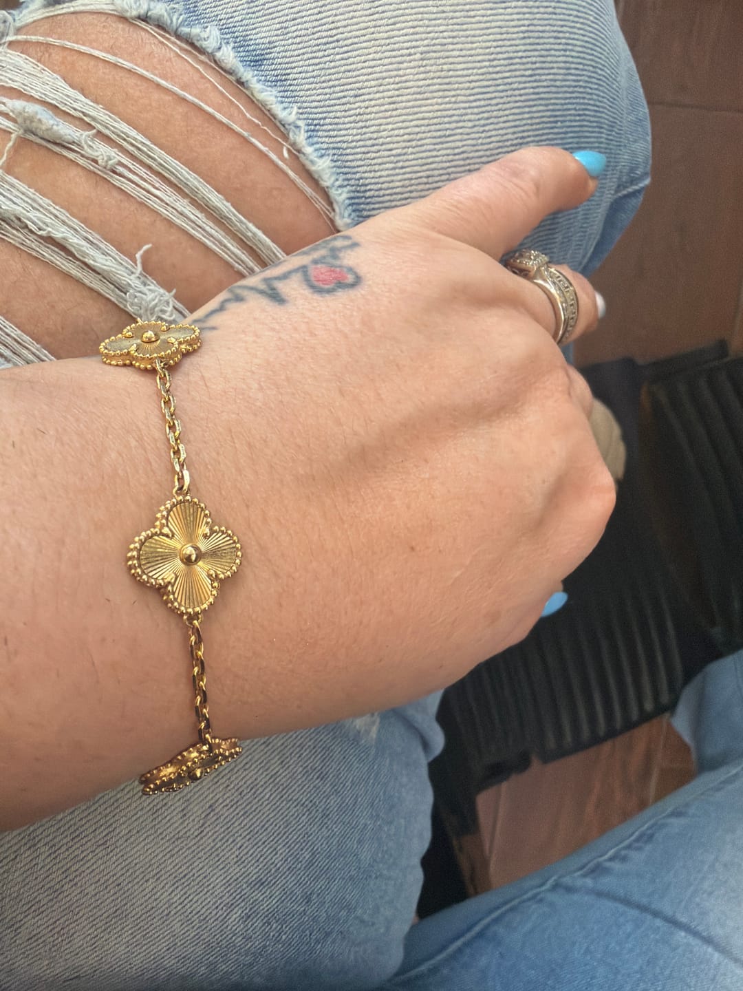 Customer photo review of 925 Silver, Lucky Clover Leaf Bracelet, 18K Gold Plated