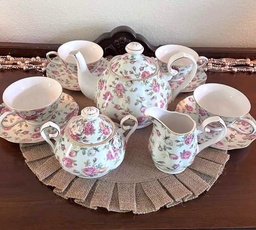 Customer photo review of Blue Cottage Rose Chintz Fine Porcelain 11-Piece Tea Set