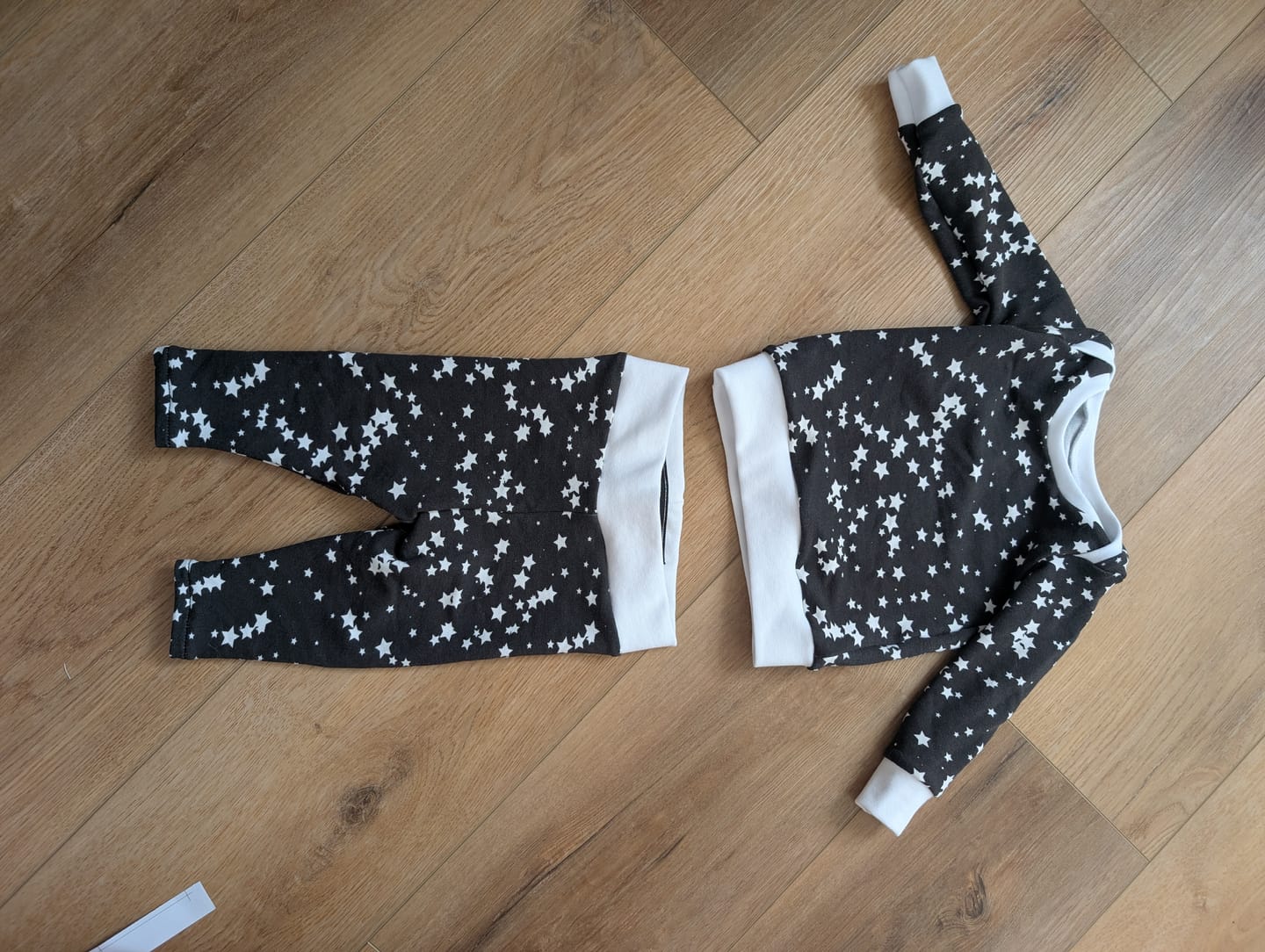 Customer photo review of Smooth Tubular Cuffing Fabric