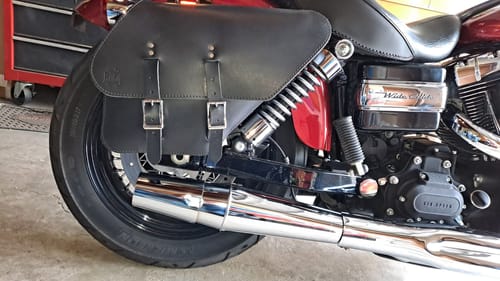 Customer photo review of Harley Dyna Solo Bag - Right Side (Model DR011)