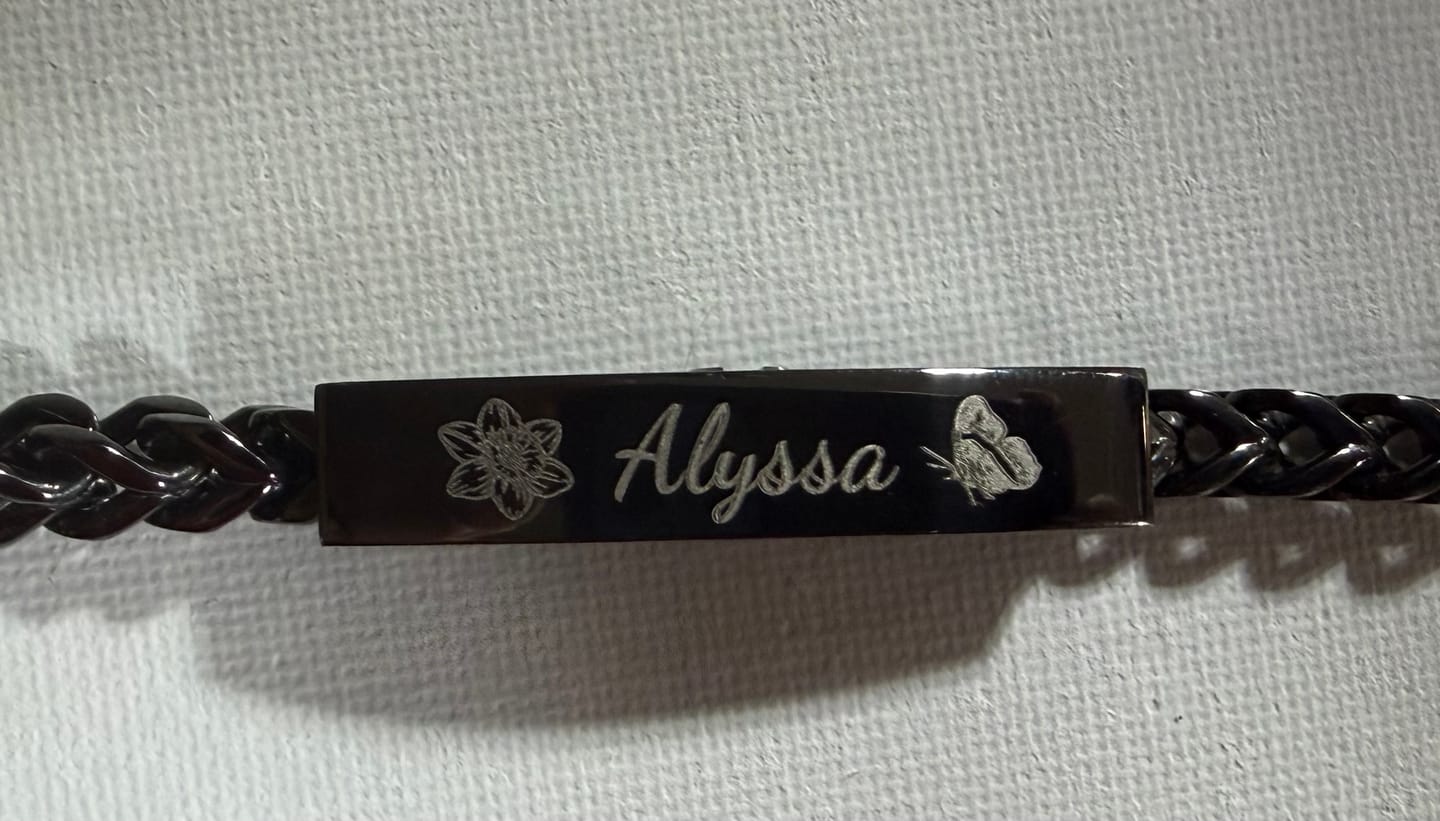 Customer photo review of Franco Link ID Urn Bracelet | 6MM