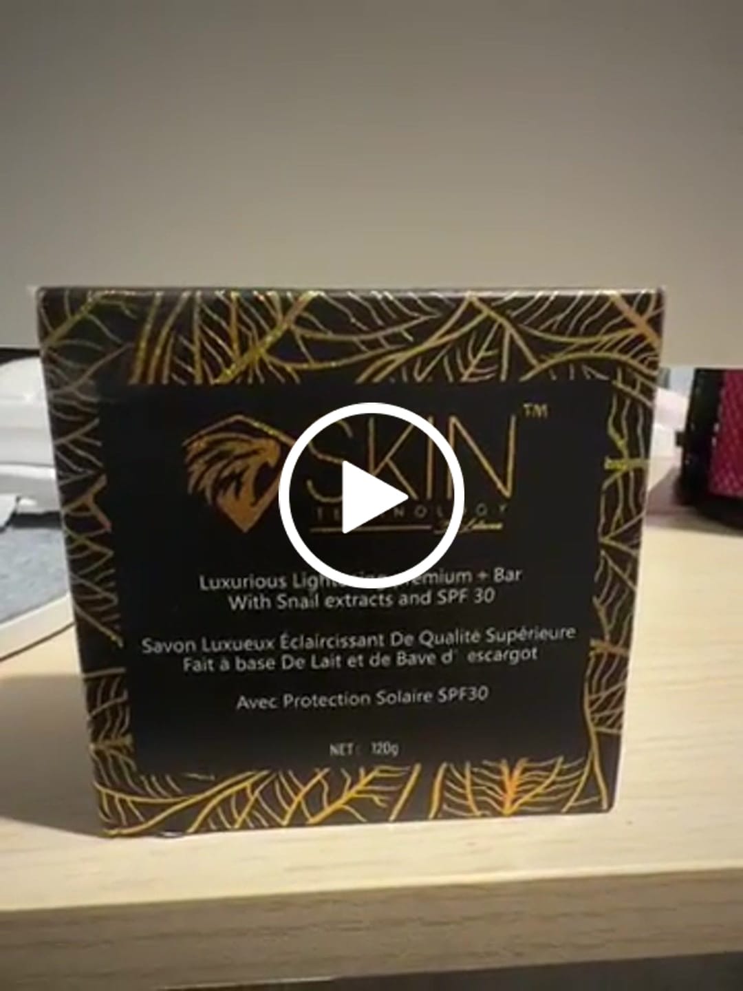 Customer video review of Premium Plus Lightening Facial Beauty Bar