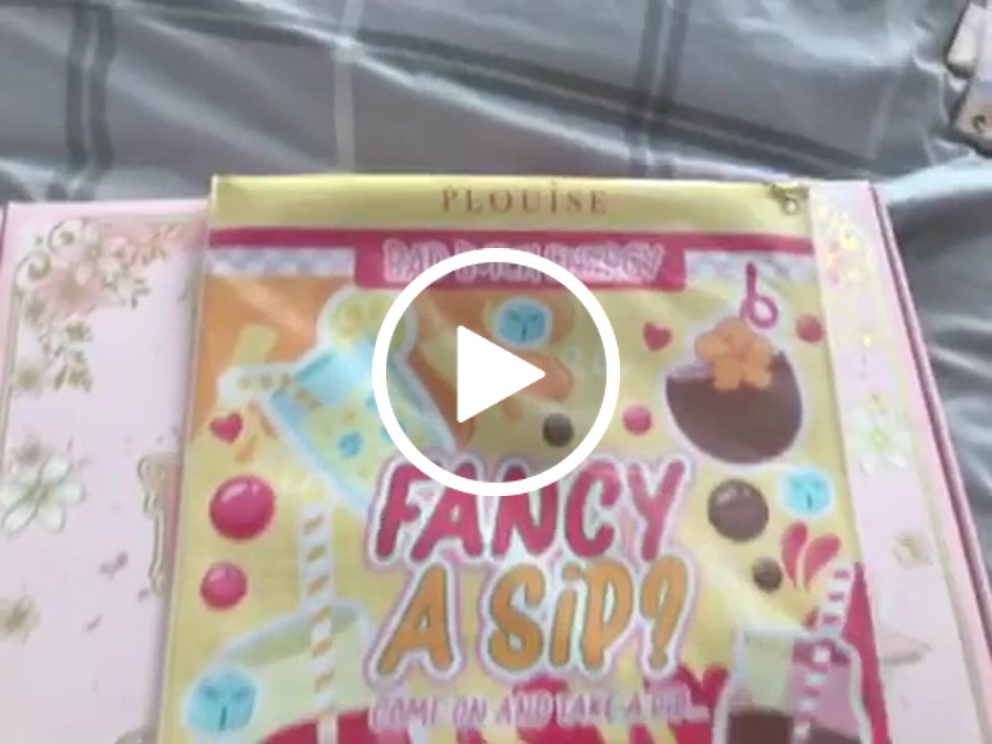 Customer video review of P.Louise 100 Percent That Bitch Jelly Bag
