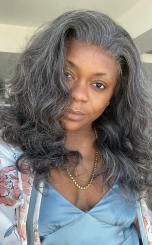 Customer photo review of Luvwin 5x5 Salt & Pepper Body Wave Glueless Bob Wig 100% Human Hair