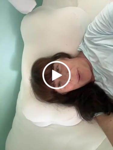 Customer video review of Mellow CloudAlign™ Pillow