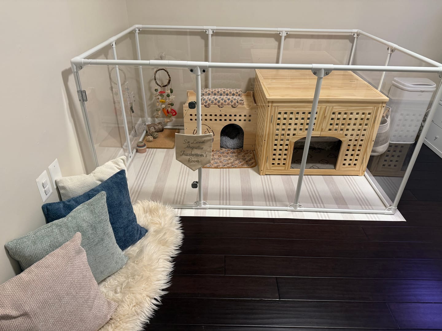 Customer photo review of 36" Tall Large Lucidium Pet Pen
