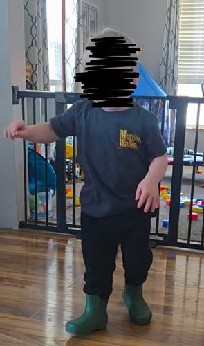 Customer photo review of CHELSEA YOUTH RAIN BOOTS HUNTER GREEN