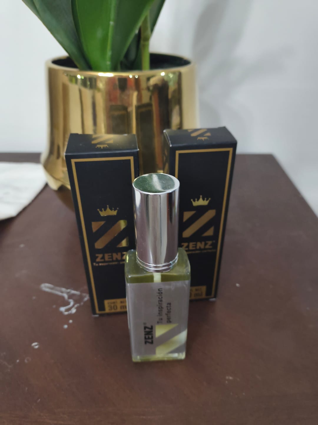Customer photo review of Perfume Tendencia D BLANCHE NUEVO ABRIL 2025 zenz