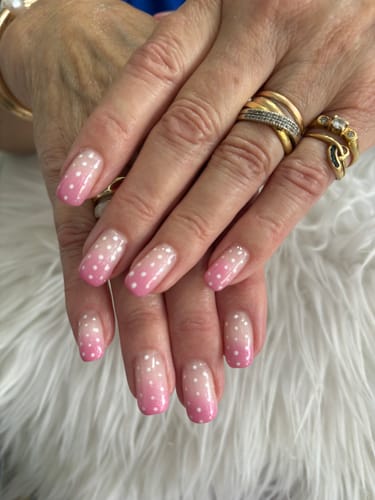 Customer photo review of Esmalte Semipermanente Studios - Too hot - Libre de HEMA y TPO | Didier Lab - 8ml