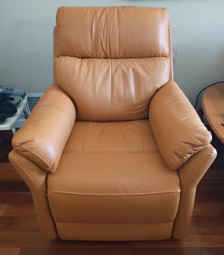 Customer photo review of Airsky Recliner Chair Top-Grain Leather Genuine Leather Ergonomic Armchair Sofa for Adults R1