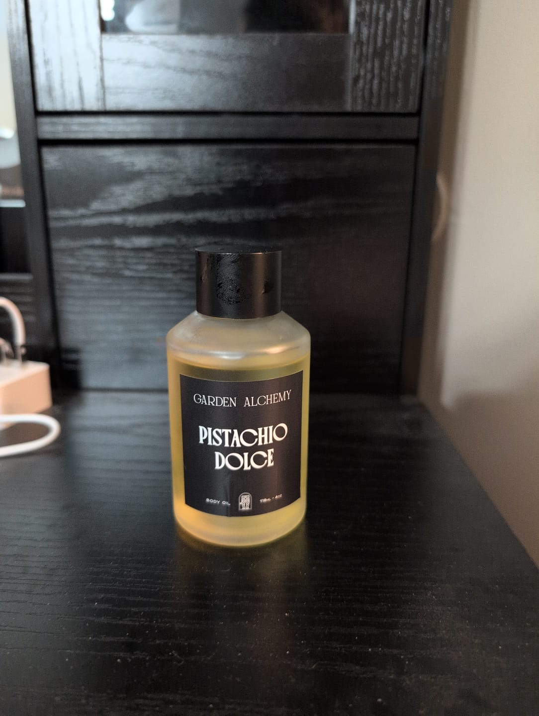 Customer photo review of PISTACHIO DOLCE PERFUME BODY OIL
