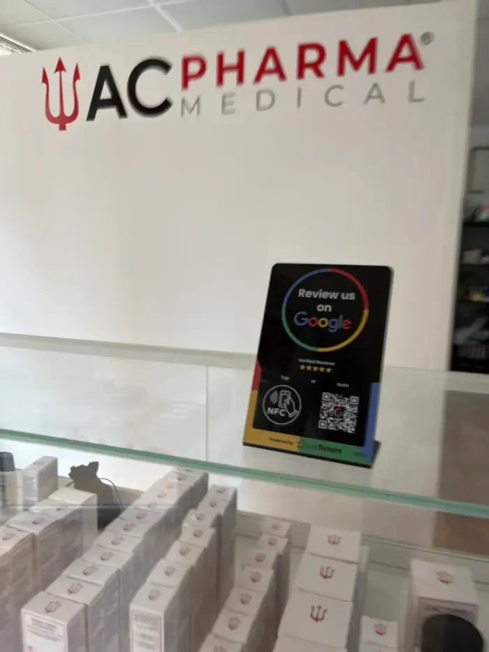 Customer photo review of Expositor Reseñas Google NFC & QR