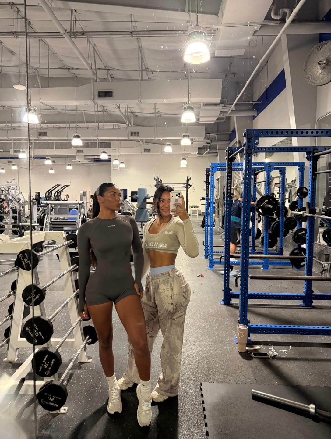 Customer photo review of 2058 - Superstar Sweats
