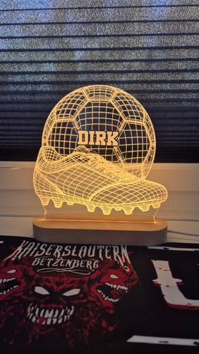 Customer photo review of 3D Fußball mit Fußballschuh Lampe