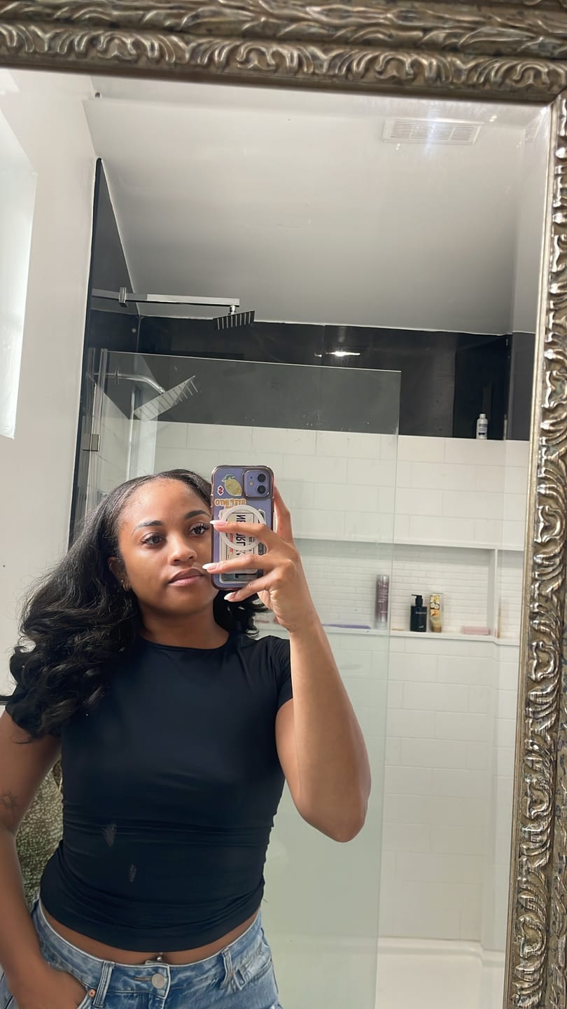 Customer photo review of PERFECT TEE