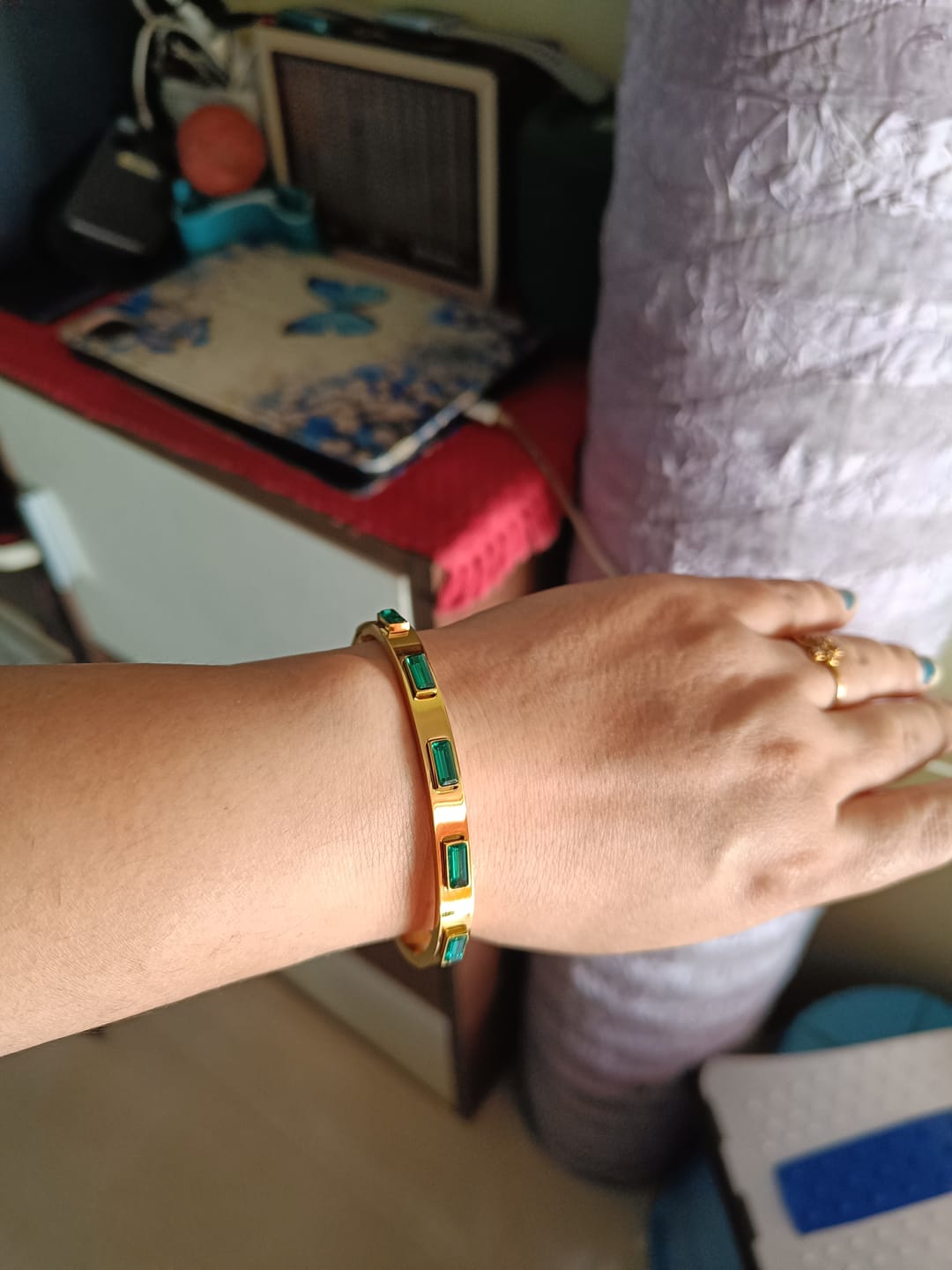 Customer photo review of Enchanting Stone Bangle Bracelet