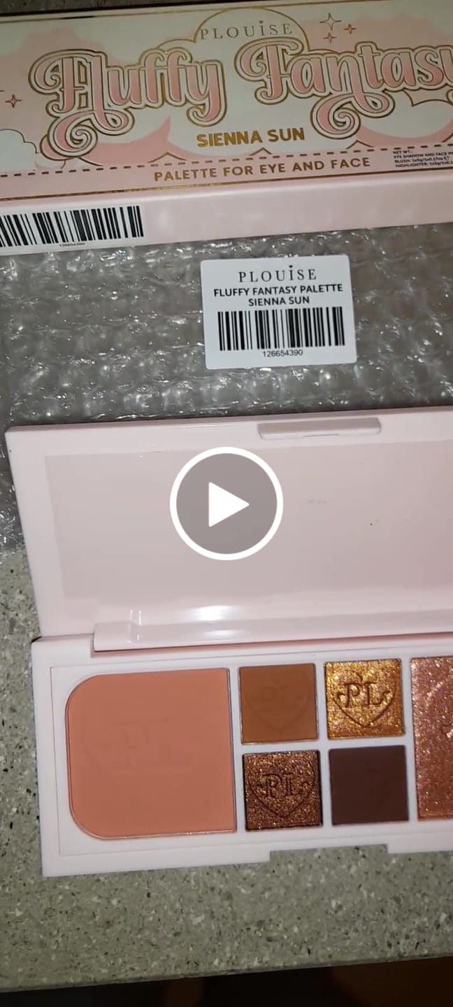 Customer video review of P.Louise Fluffy Fantasy Mini Eye & Face Palettes