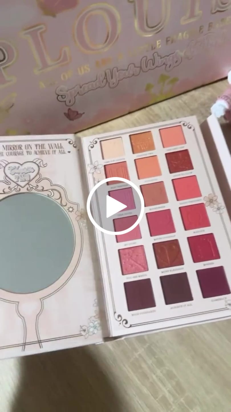 Customer video review of Stardust Secrets Loose Glitter Eyeshadow Pigment Set