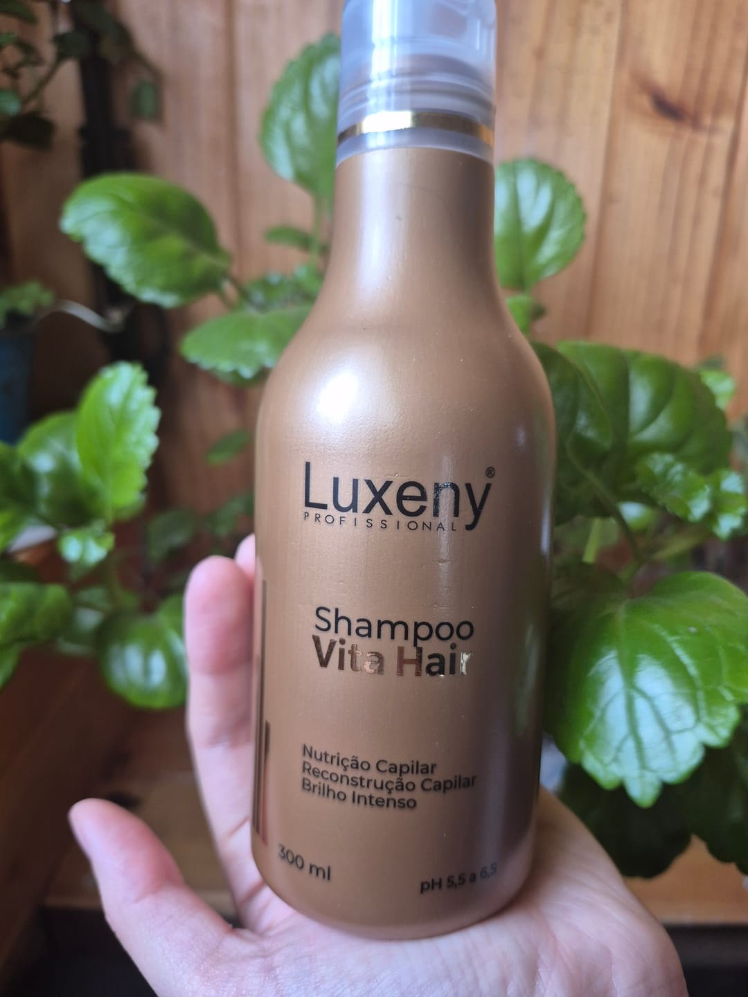 Customer photo review of Shampoo Reconstrucción Vita Hair 300 ml