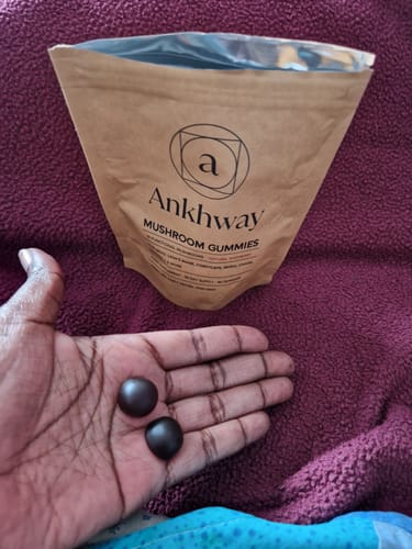 Customer photo review of Mushroom Gummies
