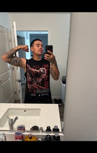 Customer photo review of [Limited Edition] 'Mrvl: Red Symbiote Classic Tank