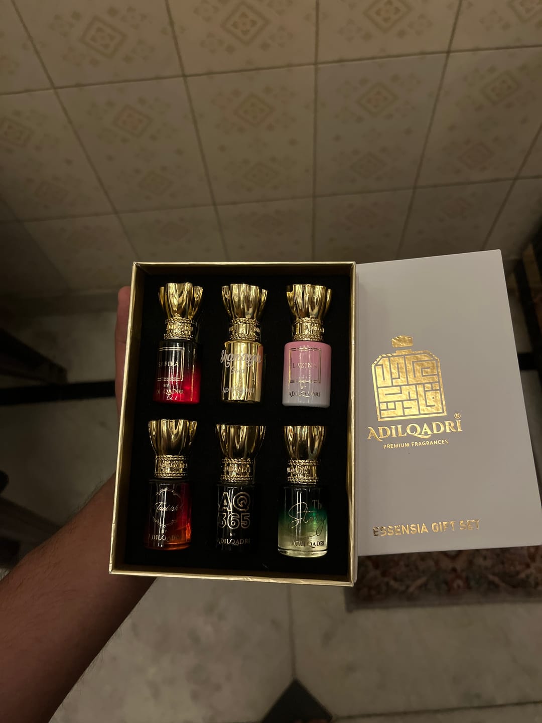 Customer photo review of Essensia Luxury Attar Perfume Gift Set (6 x 5.5Ml)