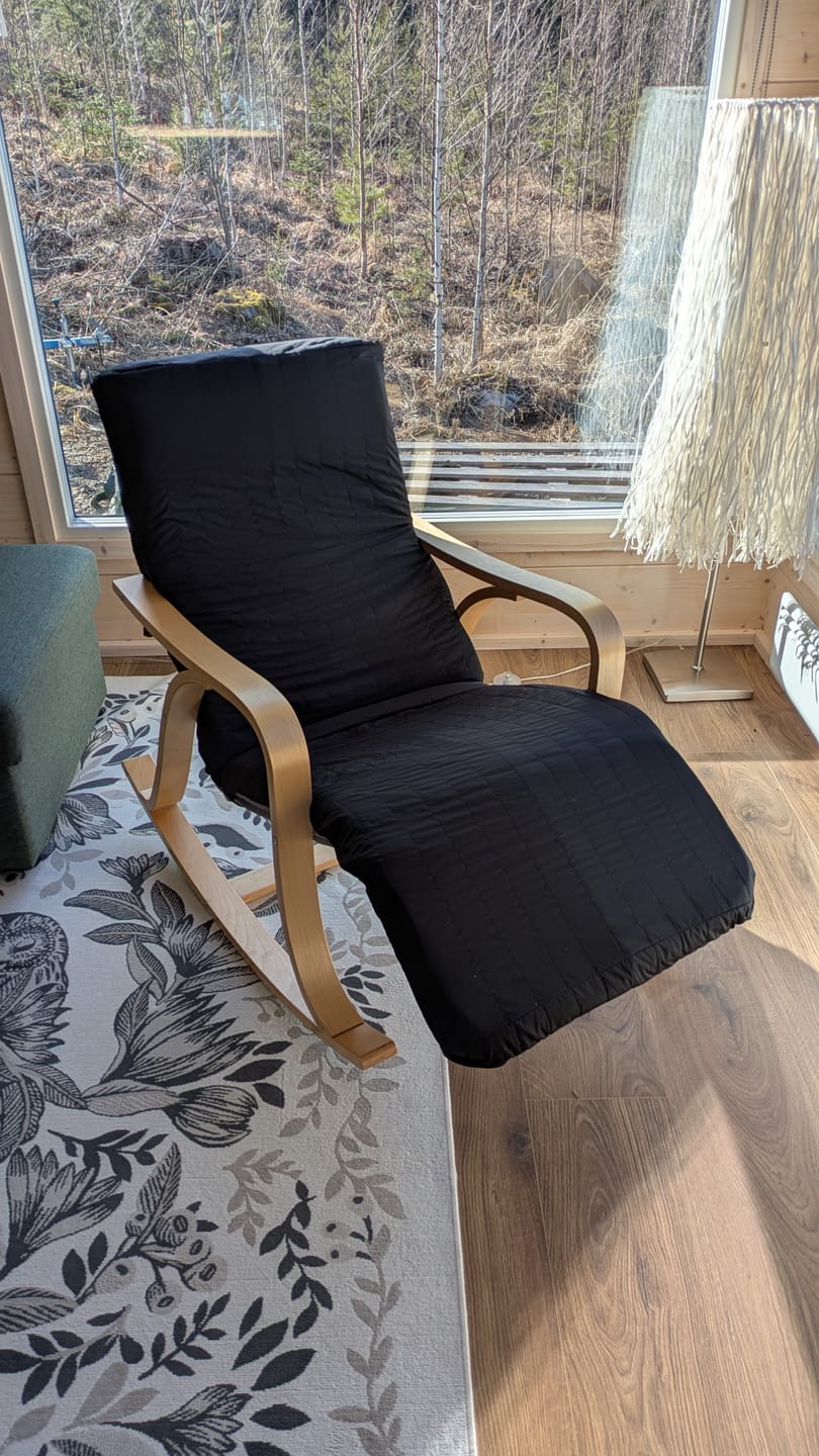 Customer photo review of Musta Ohut Tikkikangas - Pala