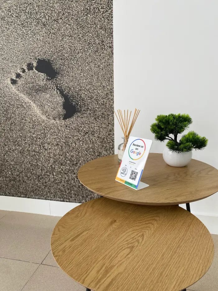 Customer photo review of Expositor Reseñas Google NFC & QR